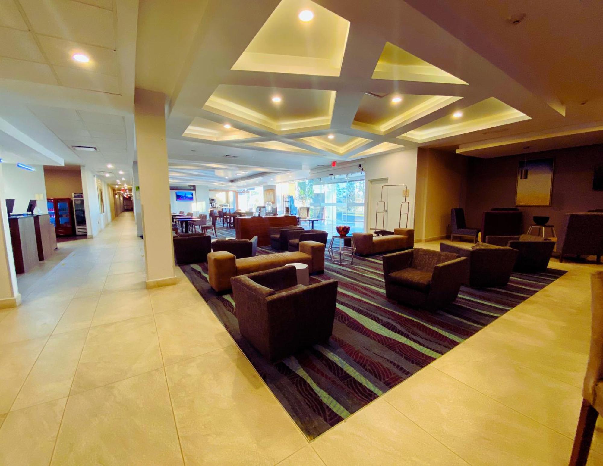 Hotel La Quinta By Wyndham Aguascalientes Zewnętrze zdjęcie